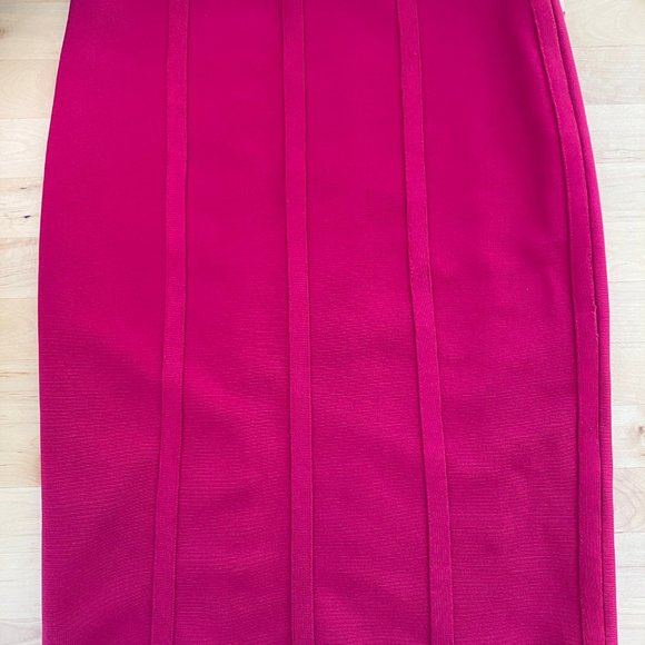 BCBG Bodycon Pink Pencil Skirt Sm - Picture 2 of 3